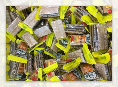 山楂小食品 散装糖果中的天然保健佳品